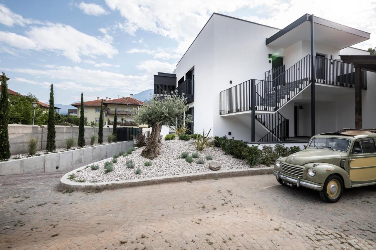 Sambucus Apartments -Premium Apartments For You And Your Dog Lana Ngoại thất bức ảnh
