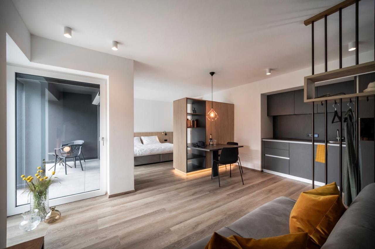 Sambucus Apartments -Premium Apartments For You And Your Dog Lana Ngoại thất bức ảnh